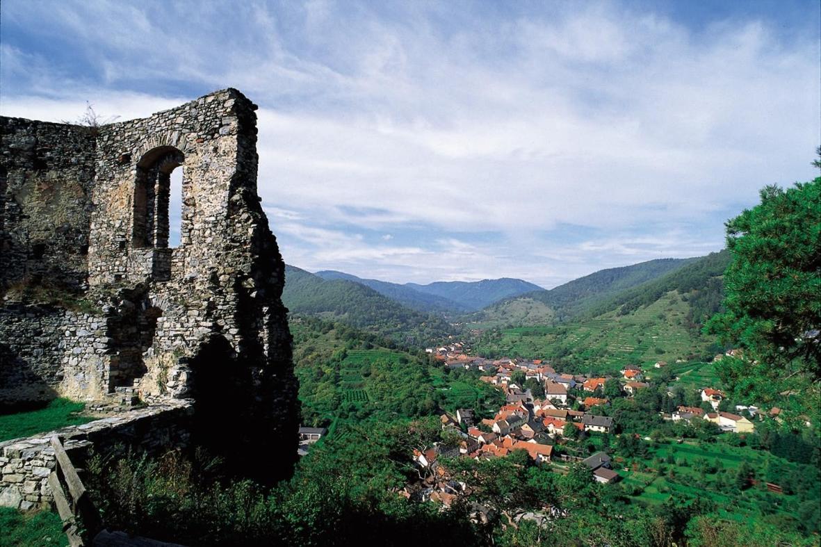 Landgasthof Zur Linde Laaben Bagian luar foto